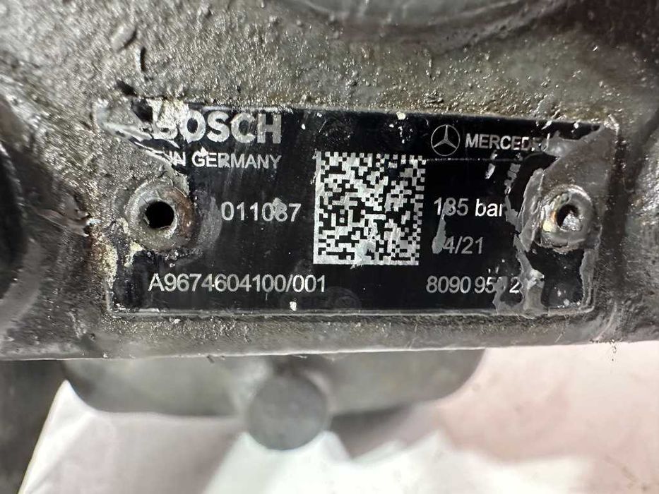 Caseta directie MERCEDES ATEGO 967 cod piesa A9674604100