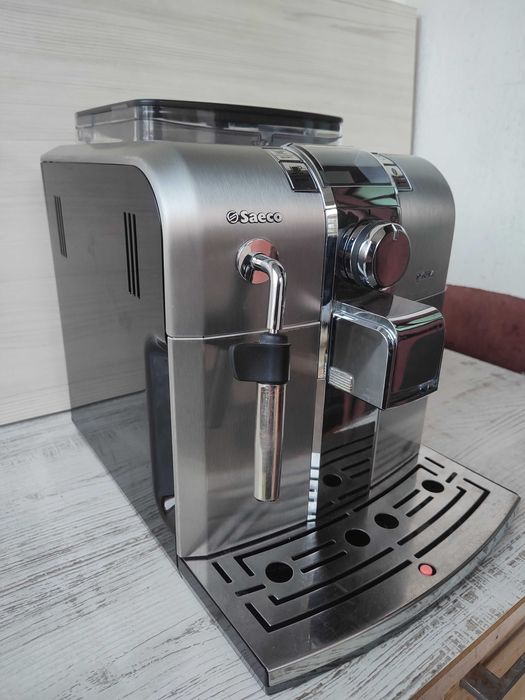 Кафеавтомат - робот Saeco SYNTIA inox