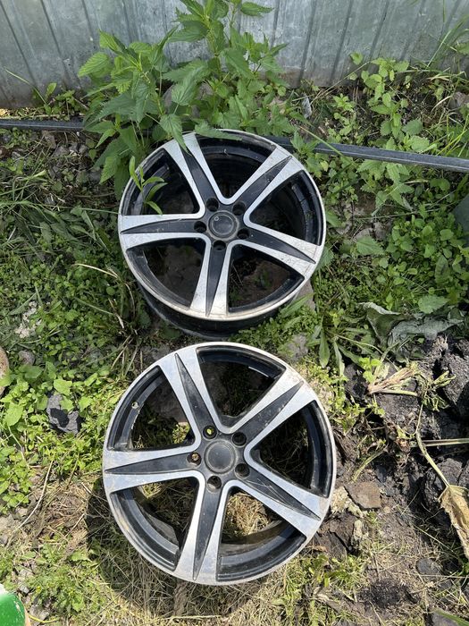 Продам два диска R18 5*112