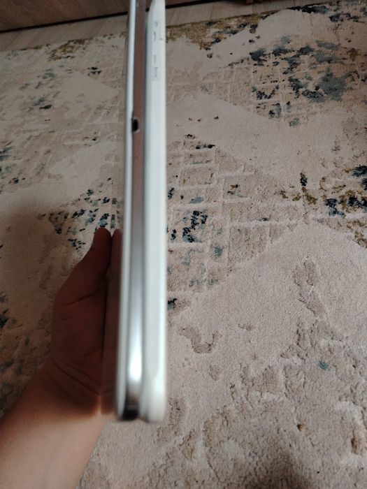 Продам 2 планшет Самсунг Тап