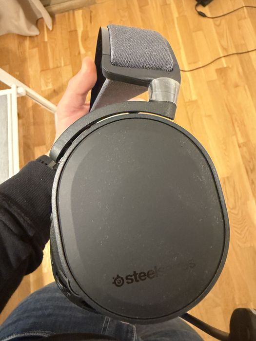 Casti steelseries arctis 7+