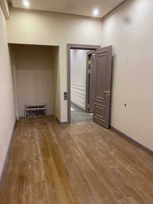 Продаётся квартира 3/9/10, ЖК "Казахстан", 140м2