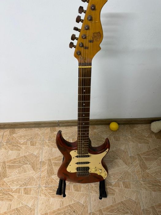 Электрогитара Axl Alnico