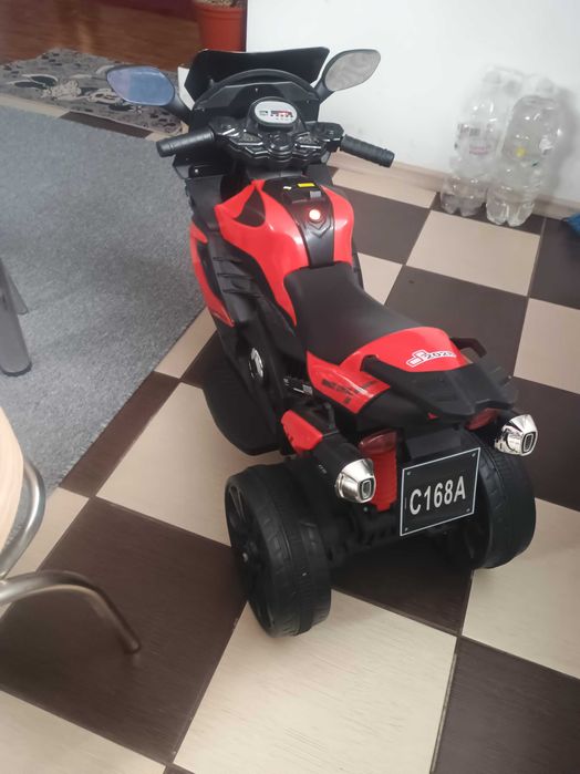 Motor electric pt copii cu vârsta pina la.5 ani