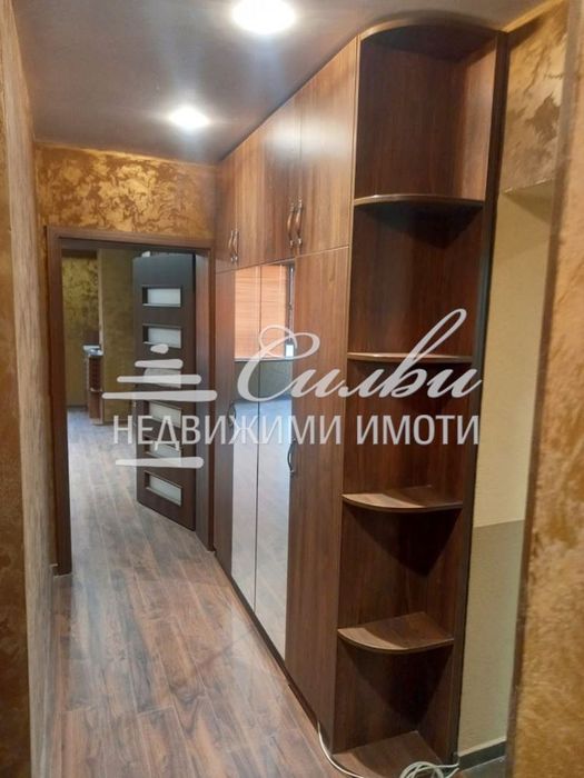 Тристаен ТУХЛЕН апартамент – кв.Пазара !!!