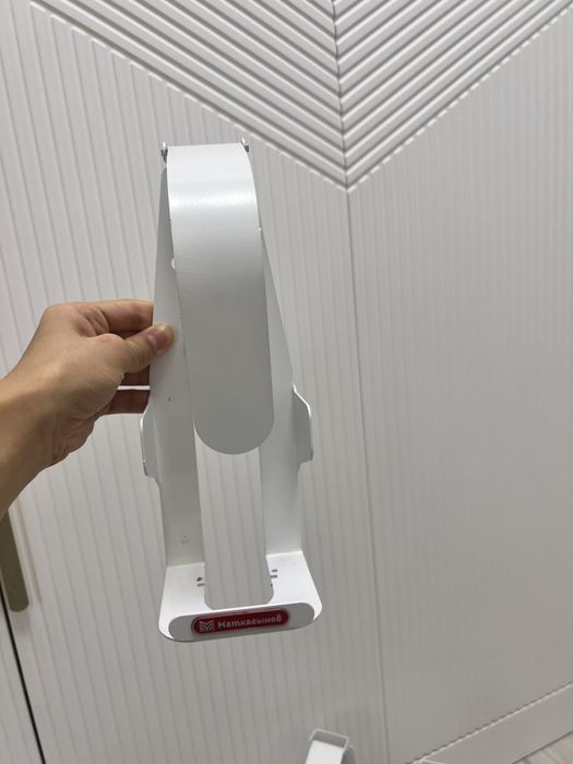 Дозатор для антисептика