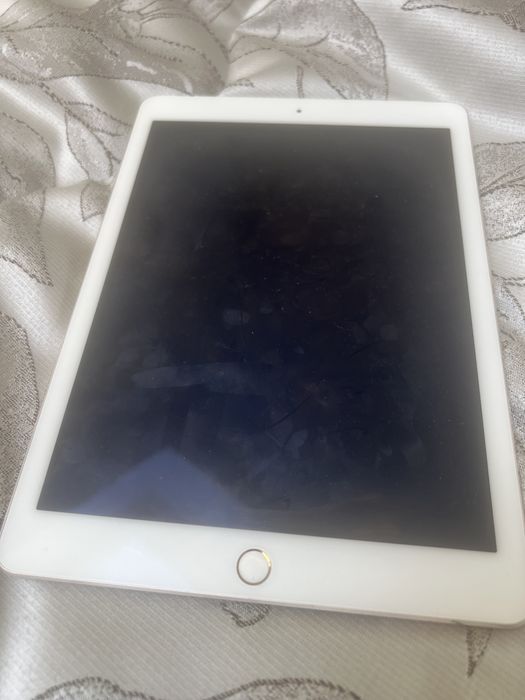 Vand tableta  ipad