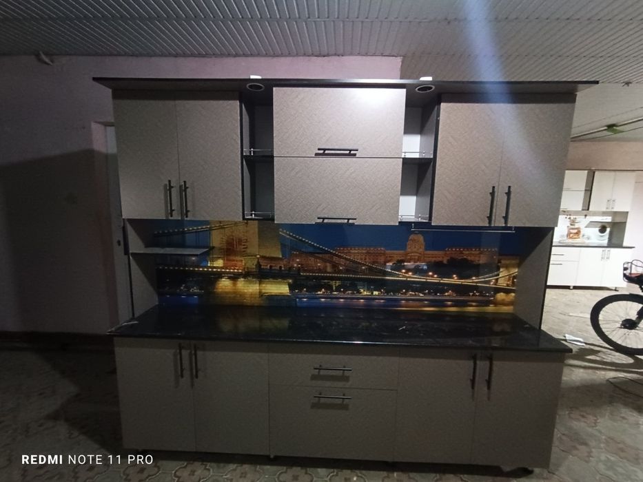 Buxoro mebel  2.40 kuxinniy mebel 3mln 200dan