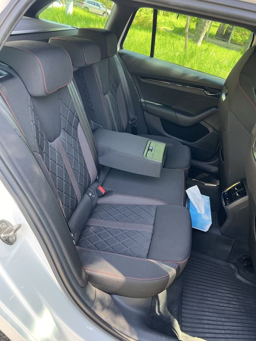 ** Vand Firma Taxi ** Cu Masina Skoda Octavia VRS **
