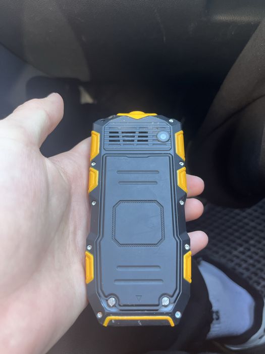 телефон Land Rover