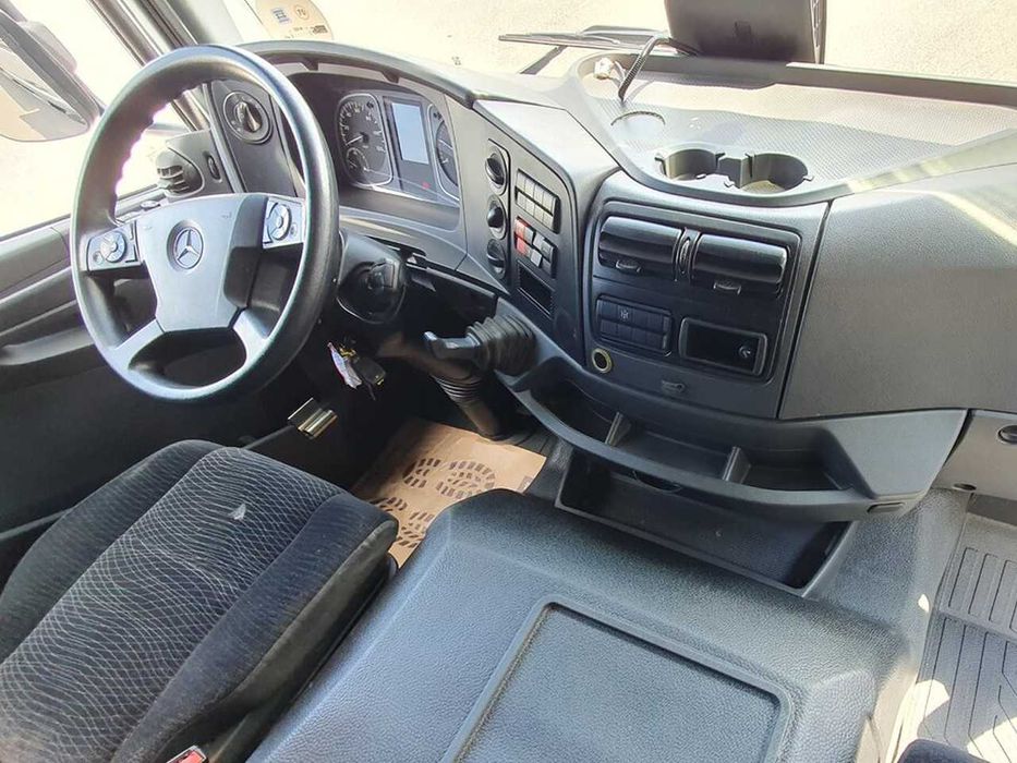 Автовоз Mercedes-Benz Atego 1230 4X2 с надстройкой KUVVETLI
