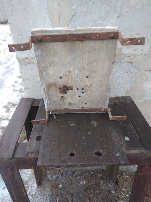 Щиток для электроприборов.