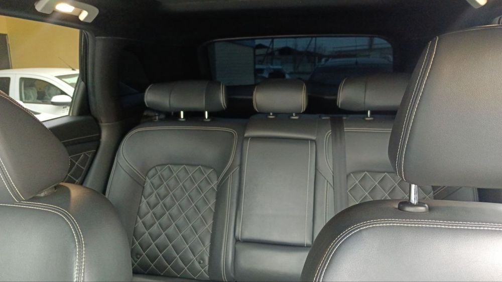 Dongfeng Nissan Venucia