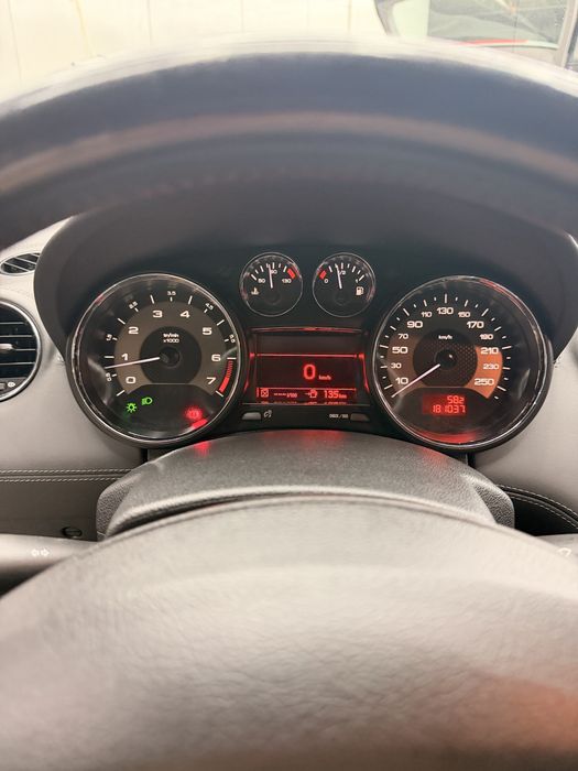 Peugeot RCZ 1.6 156 THP