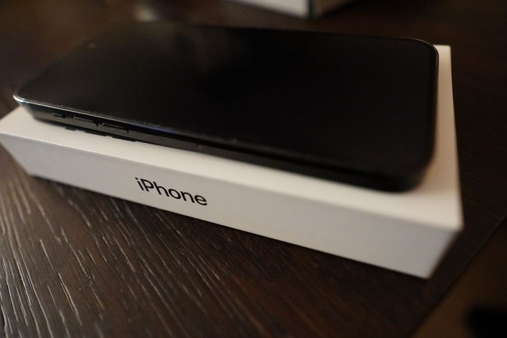 Apple iphone 14 pro max 128gb space black