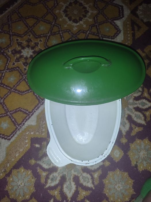 Продам Советский ,чугунный казан.