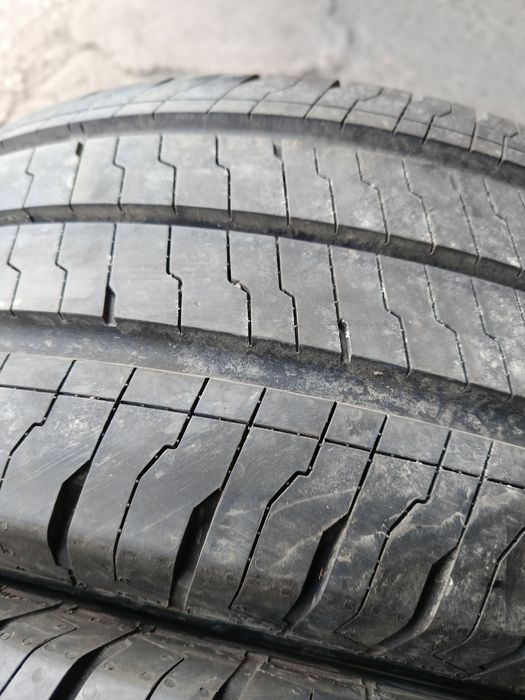 Летни Бусови -2023г./46с.-16цола-235/65-1бр.-190лв."CONTINENTAL"