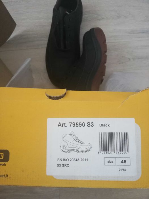 Работни обувки N 45/2бр.