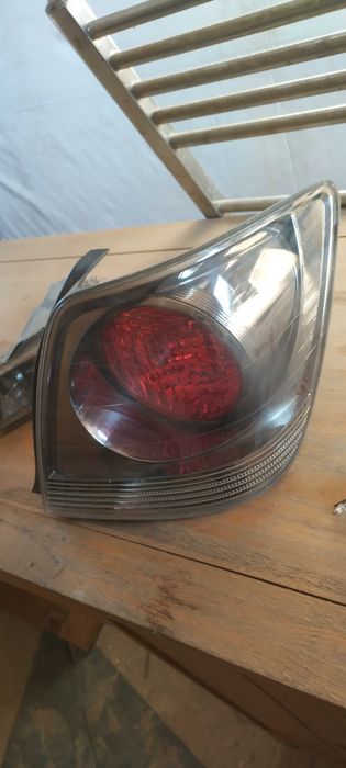 Lexus is200 на части