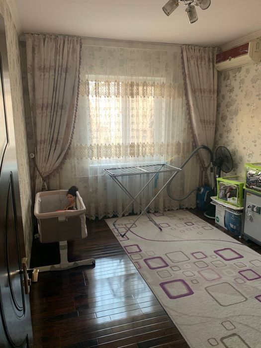 Продается Квартира на Юнусабаде