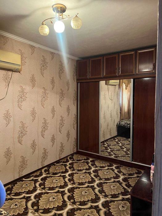 уютная 2х комнатная квартира на районе Партсъезда