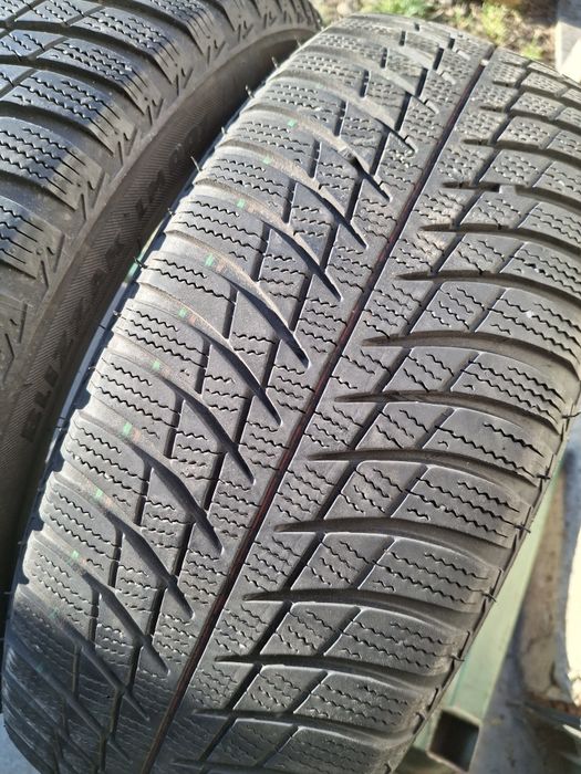 2 Anvelope de iarnă 185 60 r15 Bridgestone