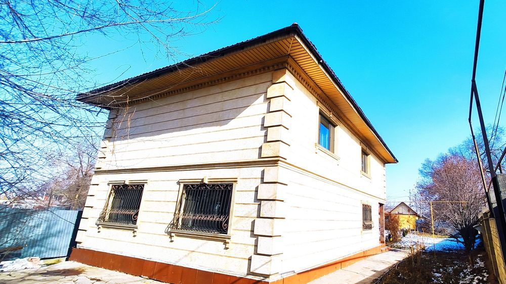 Продам дом коттедж