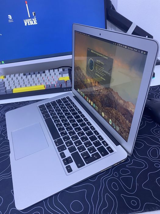 Ноутбук macbook air 13