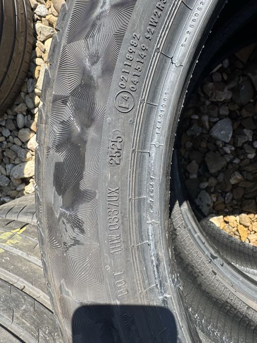 275/40/21 Continental Premium Contact 6