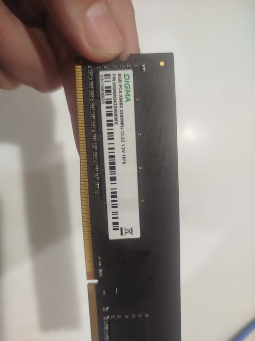 ОЗУ ddr4 на 8 гб