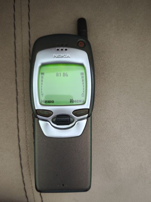 Нокиа 7110 , ретро GSM.