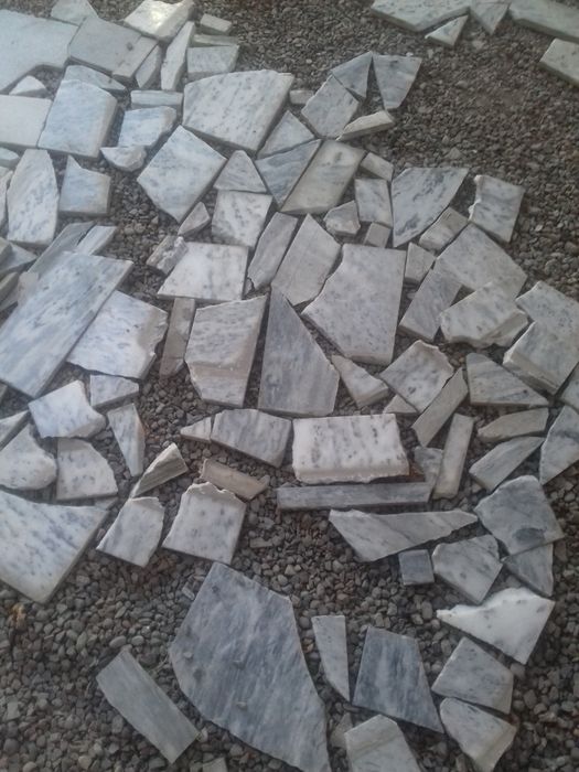 мраморные брички