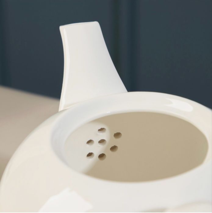 Чайник фарфоровый литр