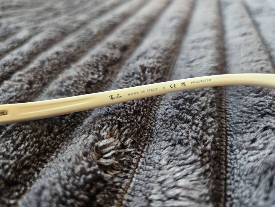 Слънчеви очила Ray-Ban & Ferrari