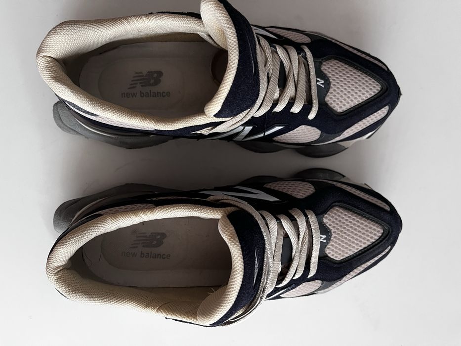 Оригинални New balance 9060 , 42 номер