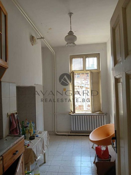 Продава се Къща в Пловдив, Център - 180 кв.м за 1778 €/кв.м - Снимка #11