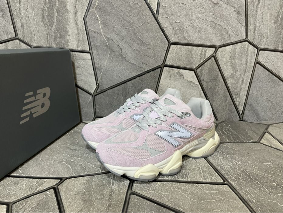 New Balance 9060 “Crystal Pink”