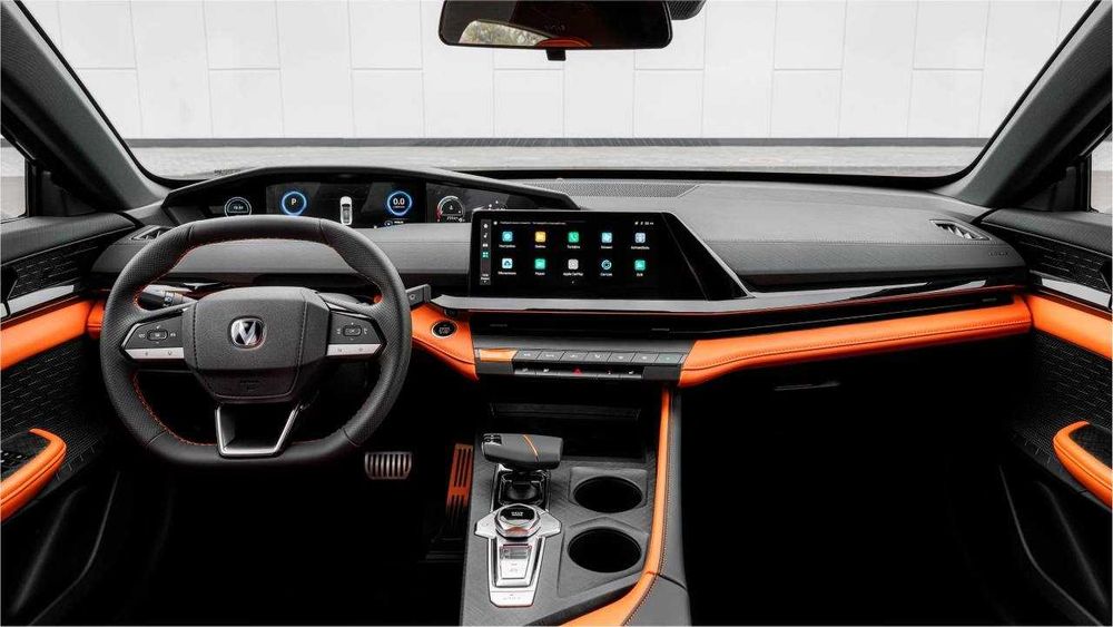 Changan UNI-V 2024 1.5Turbo