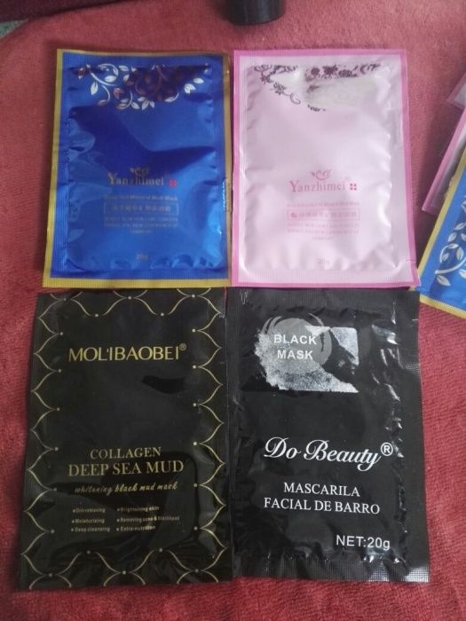 Подхранващи маски за дълбоко почистване порите на лицето в 3 варианта