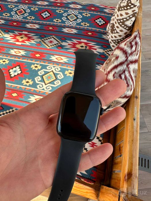 Apple Watch Series 9 45mm Midnight (GPS), б/у 6 месяцев