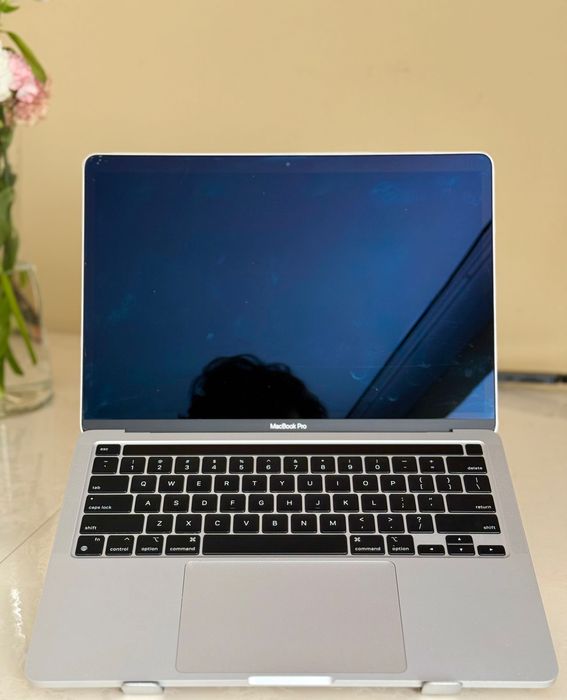  MacBook Pro M1 256 GB