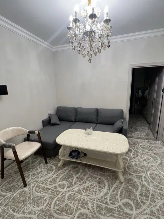 ОЧЕНЬ СРОЧНО!!! Сдается 2х комнатная квартира в  ЖК Ассалом сохил!