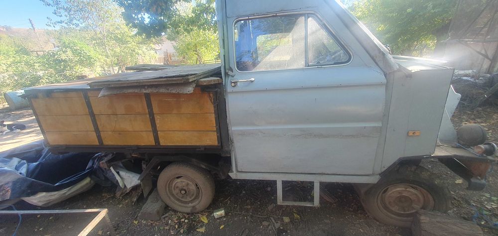 Самоделно камионче