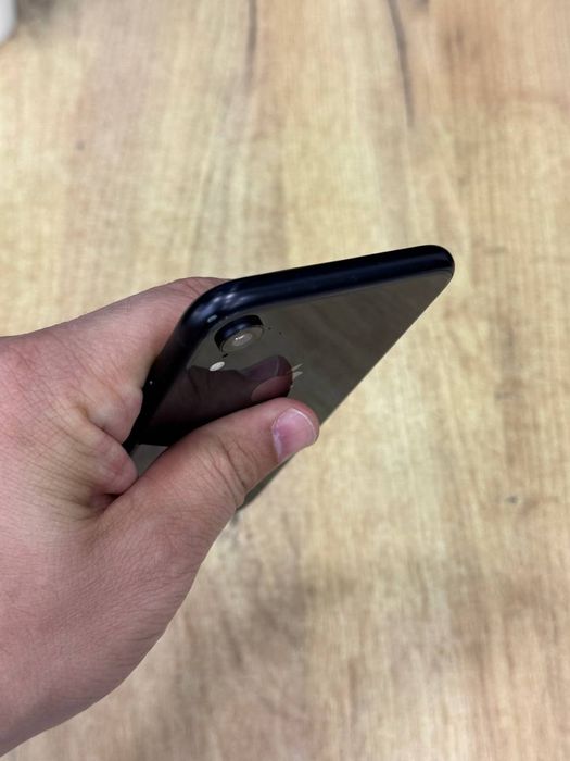 Iphone Xr 64 GB 76% yomkst face id ishlidi
