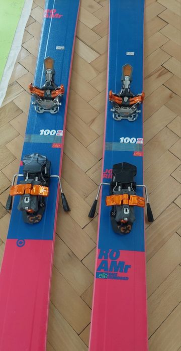 Продавам  дамски туринг ски G3