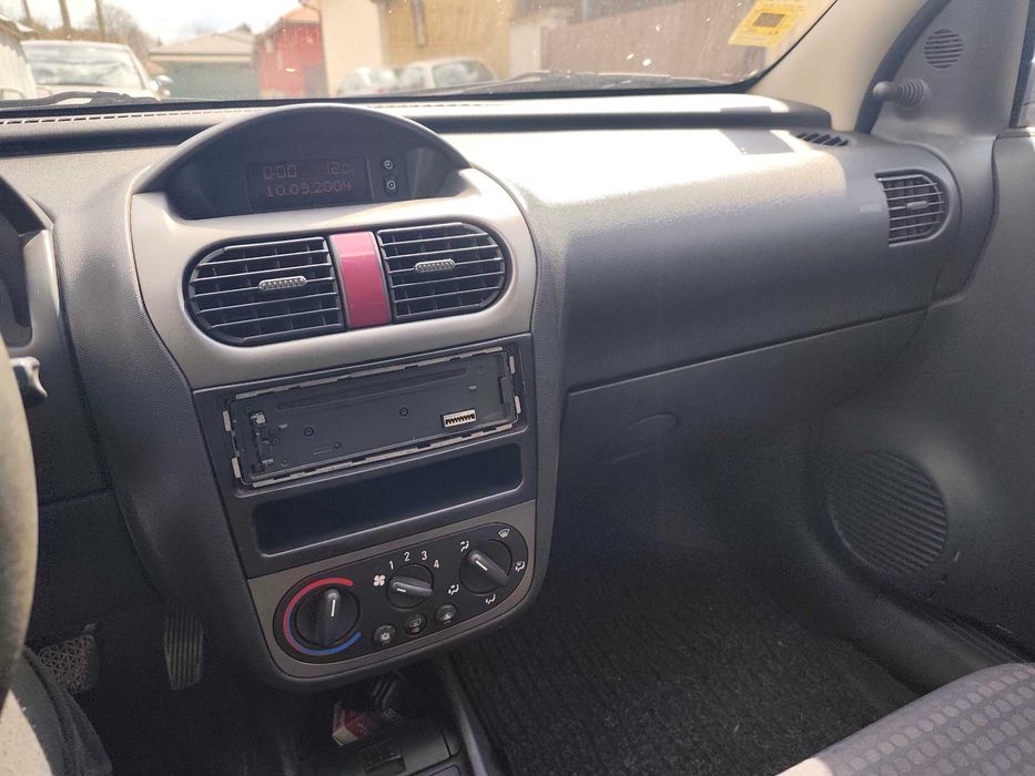 Opel Corsa b 1.2 2004 НА ЧАСТИ
