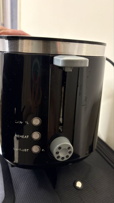 Тостер в черно Neo