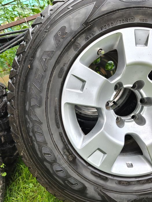 Roti off road 255/75/R17, aproximativ 32'