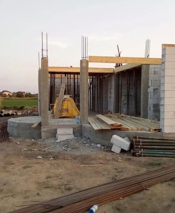 Prestez servicii în domeniul constructii