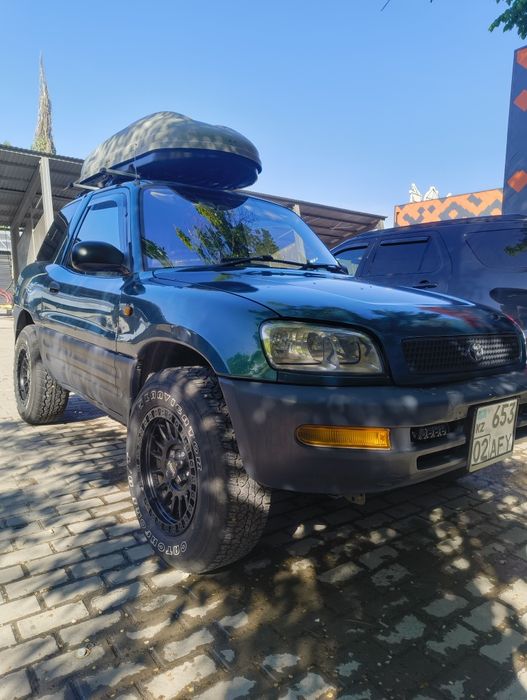 Toyota RAV4 продам